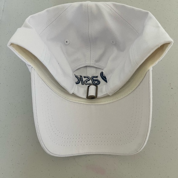 ASICS Hat - Picture 2 of 3